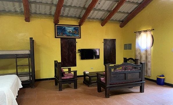 Hotel en venta con acceso al Lago  — Casa en Venta en Tzununa, Sololá — foto 8 de 8