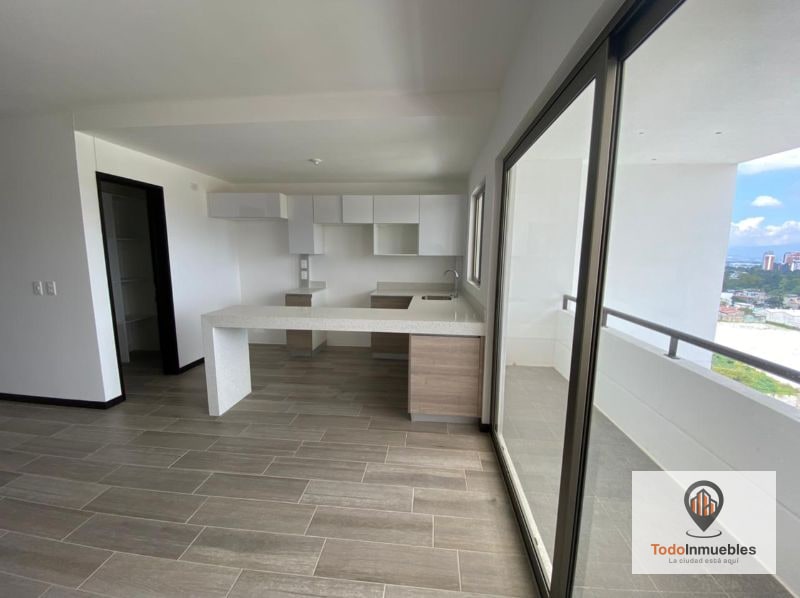 Renta de Apartamento con 3 Habitaciones en Seghería Zona 14 - 2