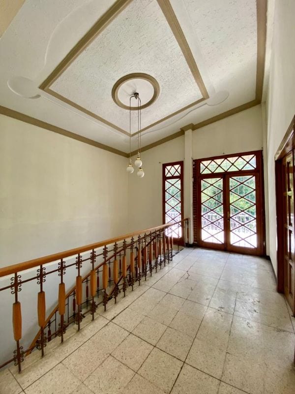 ZONA 11, Casa grande de esquina en alquiler en Mariscal — Casa en Alquiler en Zona 11, Guatemala, Ciudad — foto 4 de 9