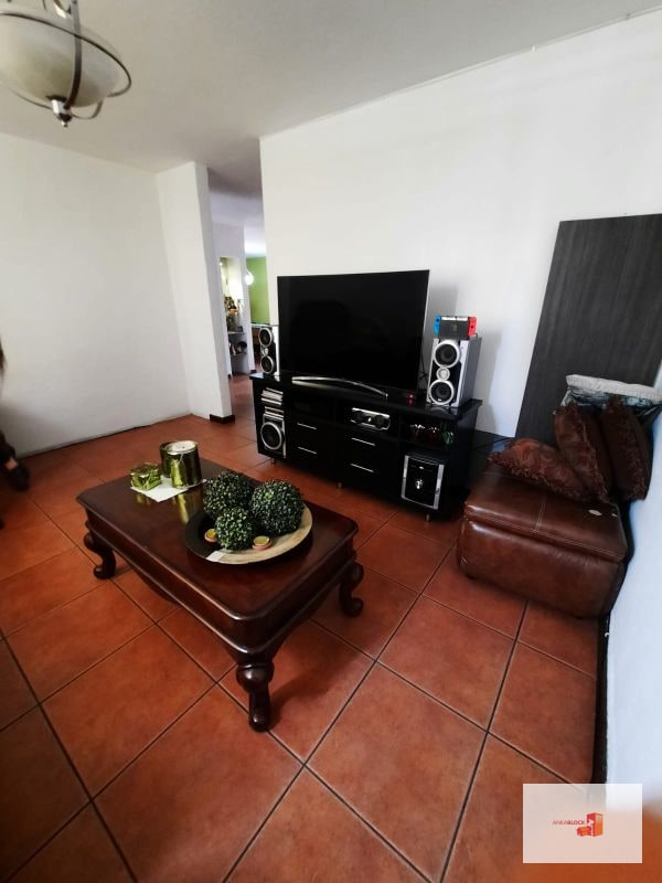 Venta Casa / zona 15 Col.Trinidad - 2