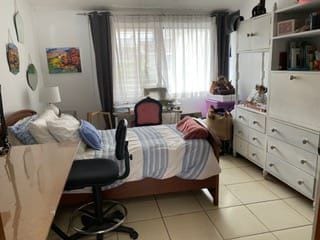 Casa en Venta zona 10 — Casa en Venta en Zona 10, Guatemala, Ciudad — miniatura 2 de 8