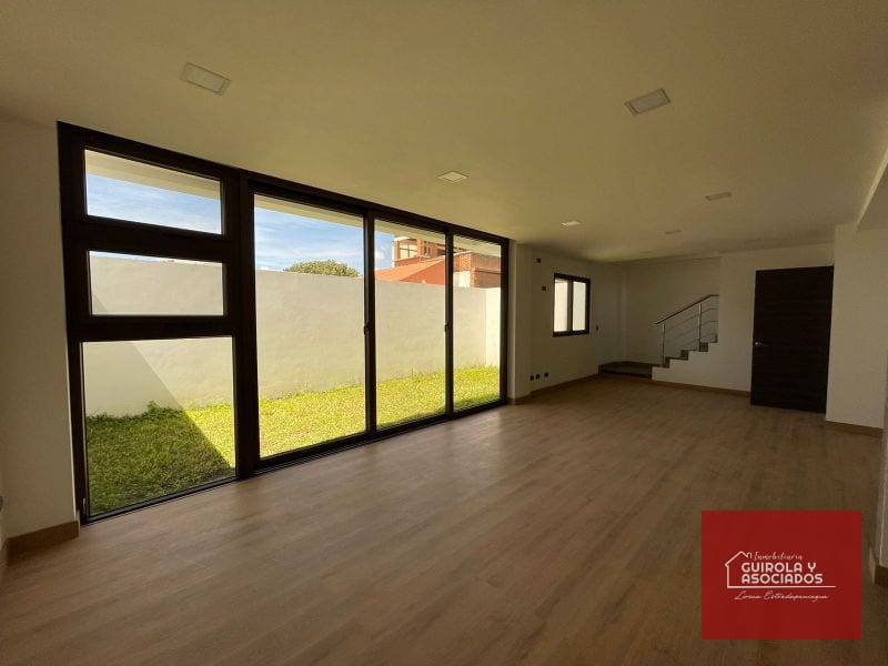 Casas Nuevas en Venta en Zona 15, la Isla 007CVZ15D — Casa en Venta en Zona 15, Guatemala, Ciudad — foto 14 de 16