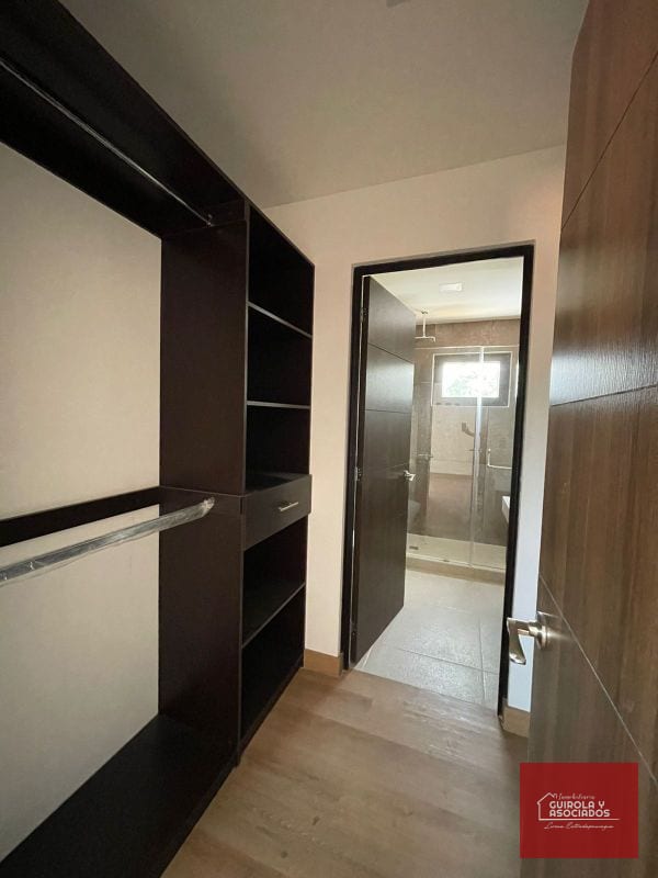Casas Nuevas en Venta en Zona 15, la Isla 007CVZ15D — Casa en Venta en Zona 15, Guatemala, Ciudad — foto 5 de 16