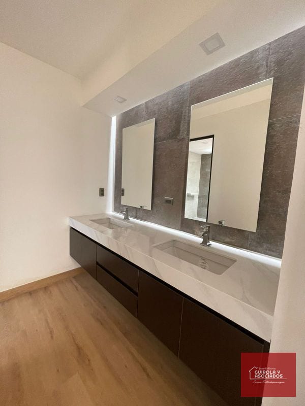 Casas Nuevas en Venta en Zona 15, la Isla 007CVZ15D — Casa en Venta en Zona 15, Guatemala, Ciudad — foto 4 de 16