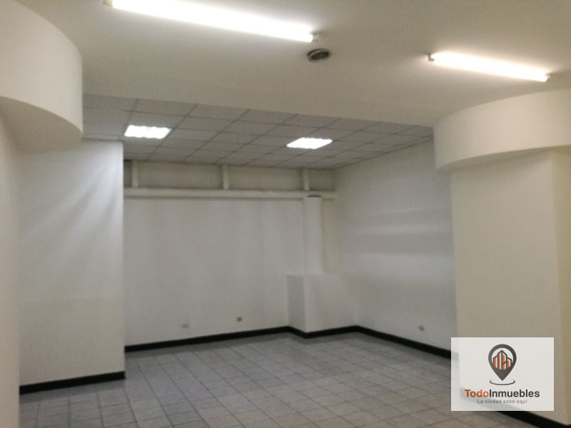 3 locales en venta en Centro Comercial Los Próceres — Local en Venta en Centro Comercial Los Próceres, Zona 10, Guatemala, Ciudad — foto 6 de 8
