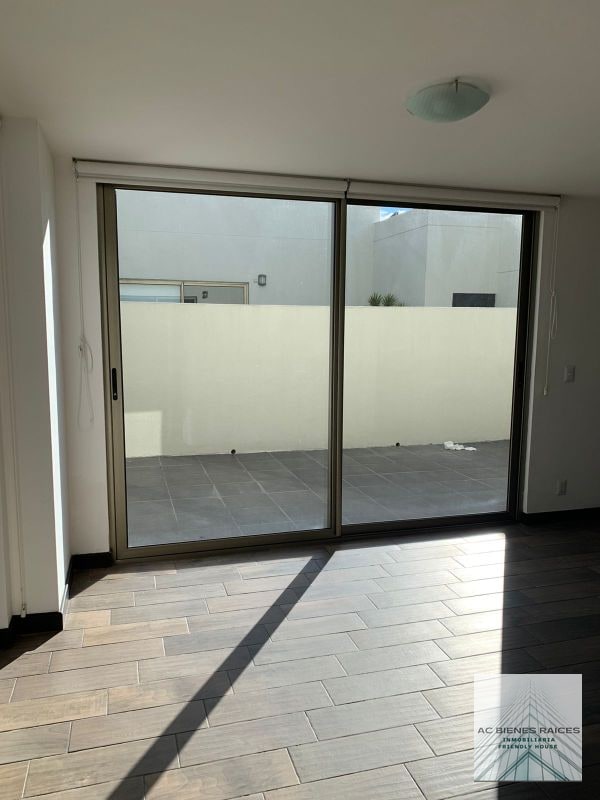 3 habitaciones zona 10 - 4