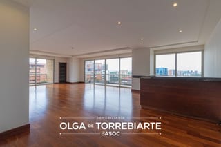 Apartamento en Tiffany Cañada, zona 14 — Apartamento en Alquiler en Tiffany Cañada, Zona 14, Guatemala, Ciudad — miniatura 1 de 15
