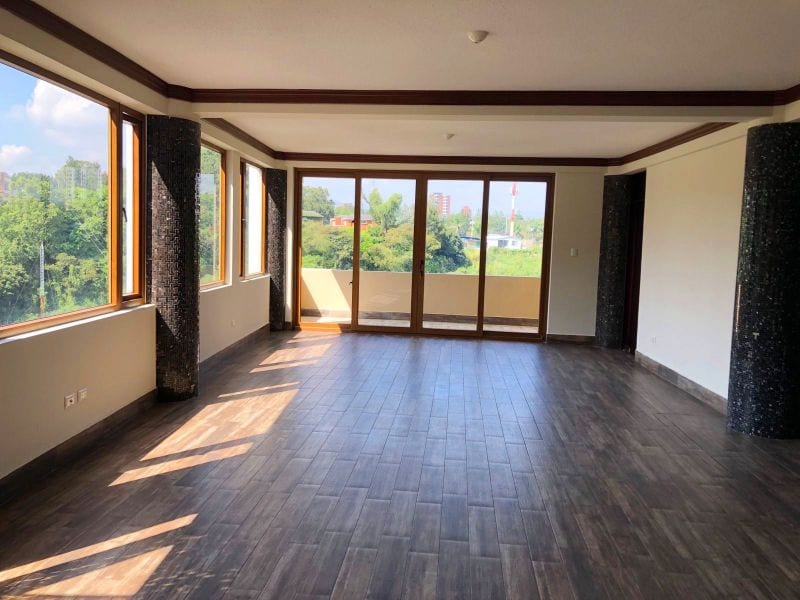 Amplia casa en venta con espacio adicional para un pequeño negocio. Ubicada en Zona 15 — Casa en Venta en Zona 15, Guatemala, Ciudad — foto 5 de 11