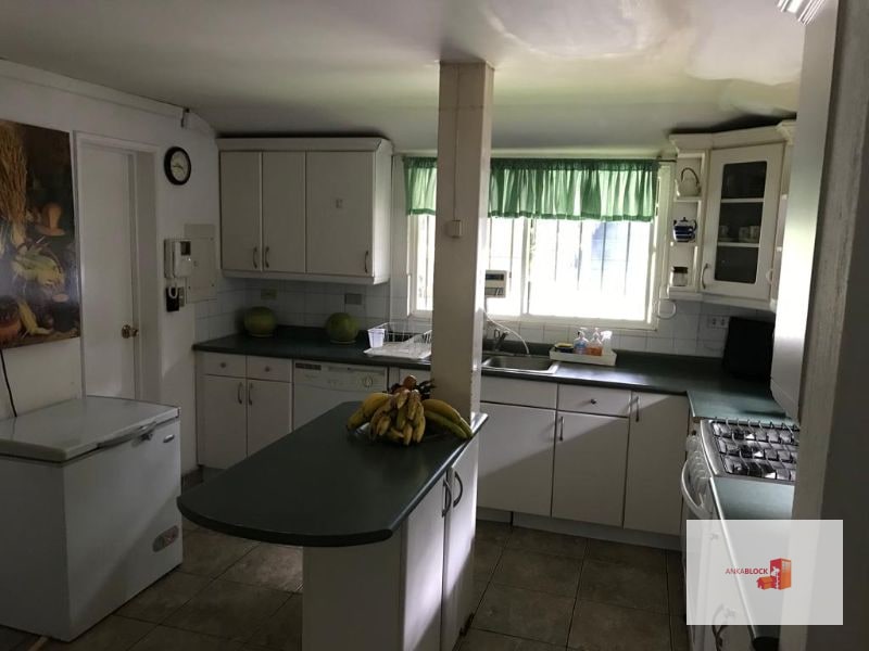 Venta de hermosa Casa de 1 nivel zona 16 - S.Isidro Ensenada - 11