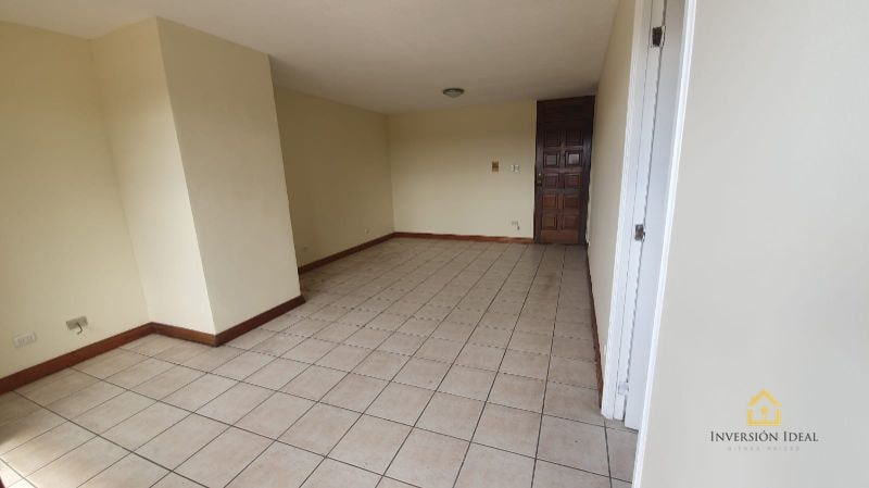 ¡OPORTUNIDAD EN ZONA 15! $160,000 | Apto. Vista Hermosa 2 | 1 Habitación + Balcón - 4
