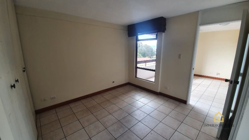 ¡OPORTUNIDAD EN ZONA 15! $160,000 | Apto. Vista Hermosa 2 | 1 Habitación + Balcón - 3