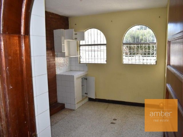 Casa para remodelar en zona 16 - 1
