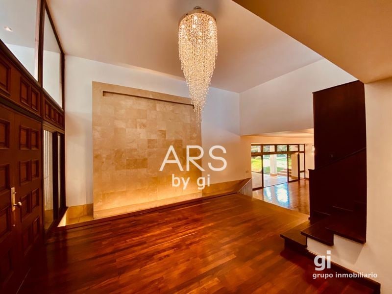 Casa en Condominio privado doble garita zona 14 - 11