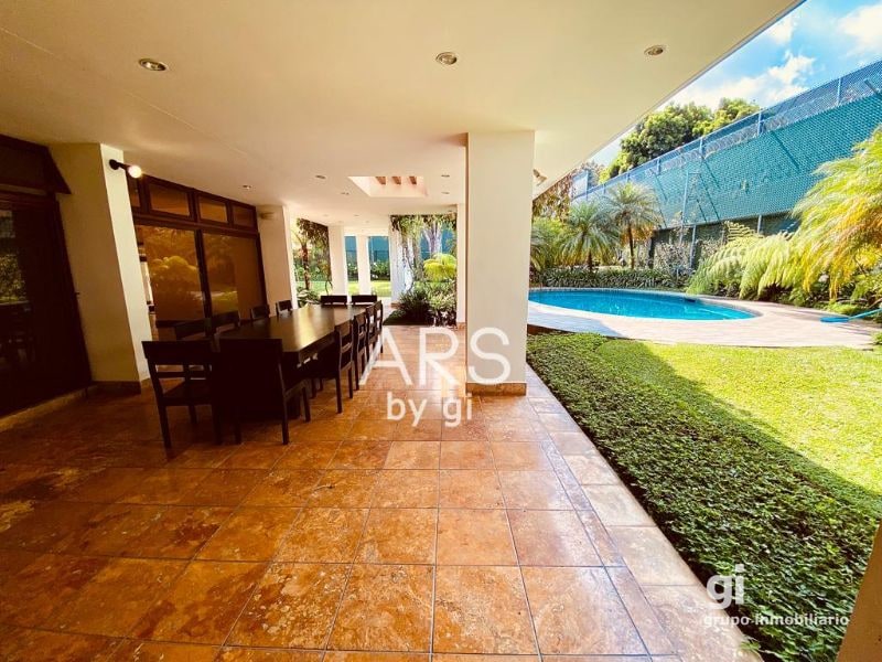 Casa en Condominio privado doble garita zona 14 - 15