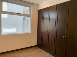 APARTAMENTO ZONA 15 VISTA HERMOSA I EN VENTA — Apartamento en Venta en Quinze, Zona 15, Guatemala, Ciudad — miniatura 6 de 10