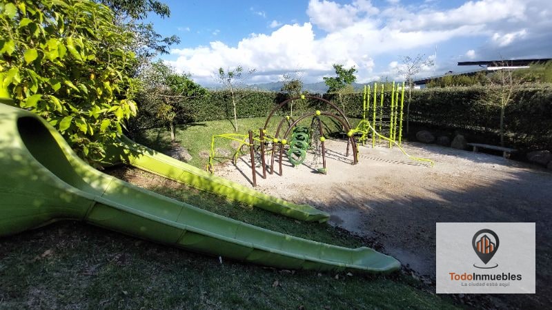Terreno en Venta en El Pulté Golf - 12