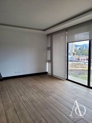 Apartamento en Alquiler Edificio Baden, zona 15 VHI N7 / EN DIRECTO — Apartamento en Alquiler en Baden, Zona 15, Guatemala, Ciudad — miniatura 4 de 10