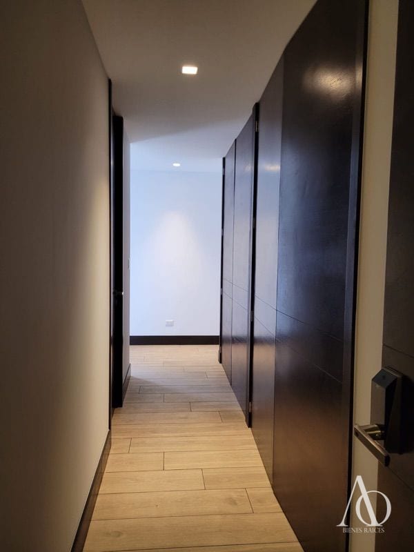 Apartamento en Alquiler Edificio Baden, zona 15 VHI N7 / EN DIRECTO — Apartamento en Alquiler en Baden, Zona 15, Guatemala, Ciudad — foto 1 de 10