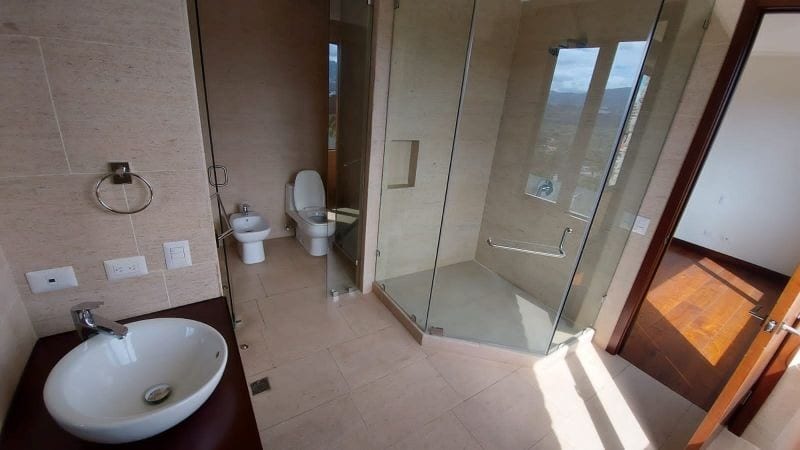 TIFFANY 5TA AVENIDA APARTAMENTO EN VENTA ZONA 14 — Apartamento en Venta en Tiffany 5ta Avenida, Zona 14, Guatemala, Ciudad — foto 14 de 15