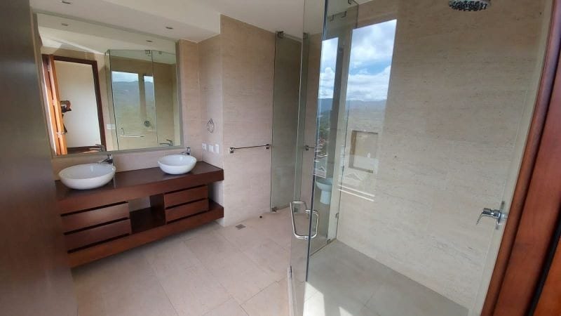 TIFFANY 5TA AVENIDA APARTAMENTO EN VENTA ZONA 14 — Apartamento en Venta en Tiffany 5ta Avenida, Zona 14, Guatemala, Ciudad — foto 13 de 15