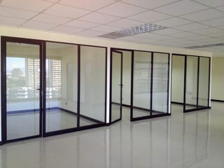DESIGN CENTER OFICINA EN VENTA ZONA 10 — Oficina en Venta en Design Center, Zona 10, Guatemala, Ciudad — miniatura 7 de 8