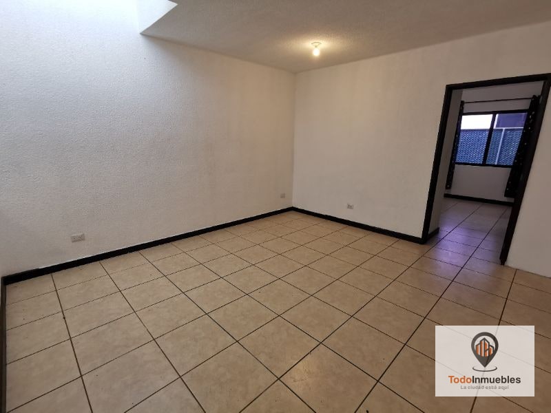 Casa en Venta en Portal de San Isidro 3 - 7