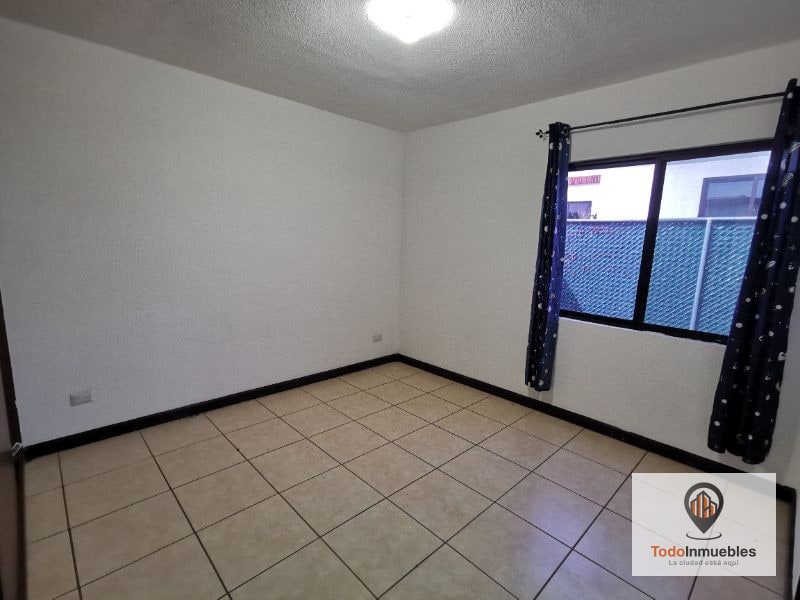 Casa en Venta en Portal de San Isidro 3 - 8