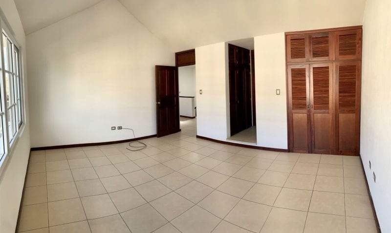 Casa en Venta Villas de Santa Monica km 16.5 CES — Casa en Venta en Carretera a El Salvador, Guatemala, Ciudad — foto 3 de 12