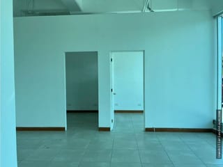 OFICINA PLAZA PORTAL DEL BOSQUE EN VENTA KM22.5 CARRETERA A EL SALVADOR — Oficina en Venta en Carretera a El Salvador, Guatemala, Ciudad — miniatura 10 de 11