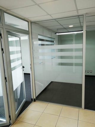 Oficina 76 m2 en renta, zona 10 Torino — Oficina en Alquiler en Zona 10, Guatemala, Ciudad — miniatura 3 de 15
