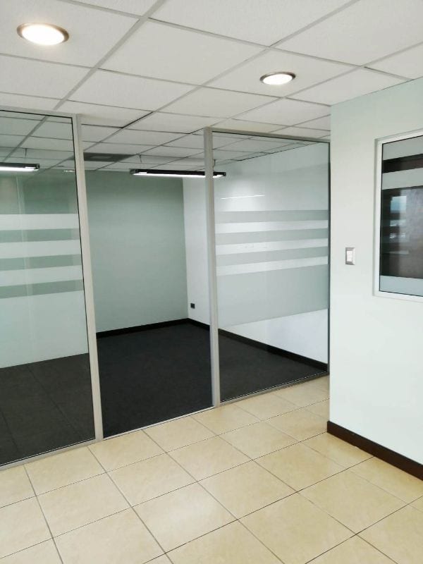 Oficina 76 m2 en renta, zona 10 Torino — Oficina en Alquiler en Zona 10, Guatemala, Ciudad — foto 6 de 15