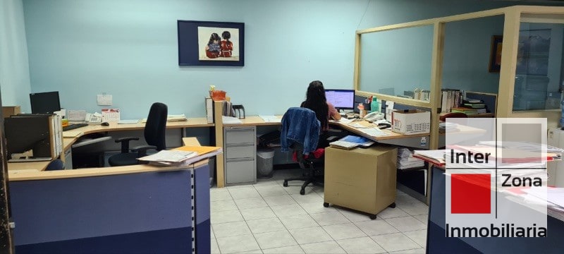 Venta de oficina sobre Avenida Las Américas, Zona 9 - 11