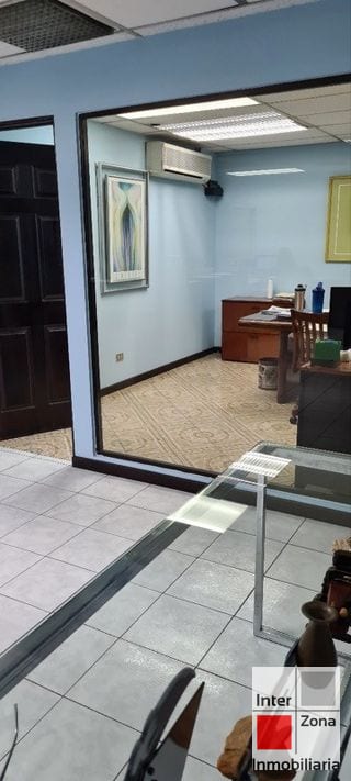 Venta de oficina sobre Avenida Las Américas, Zona 9 — Oficina en Venta en Zona 9, Guatemala, Ciudad — miniatura 11 de 12