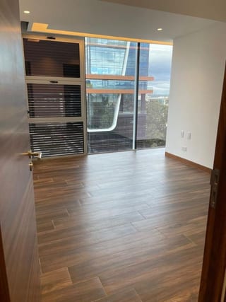 APARTAMENTO ZONA 10 EN VENTA  — Apartamento en Venta en Zona 10, Guatemala, Ciudad — miniatura 9 de 14