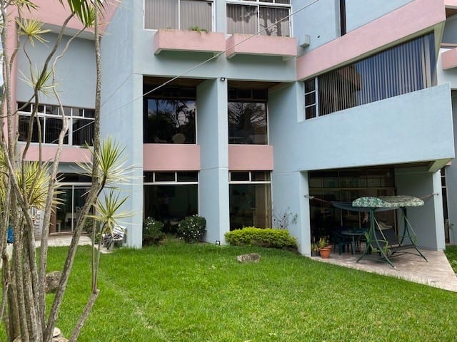CASA LOMAS DE SAN RAFAEL KILOMETRO 9 CES — Casa en Venta en San Rafael, Carretera a El Salvador, Guatemala, Ciudad — foto 3 de 5