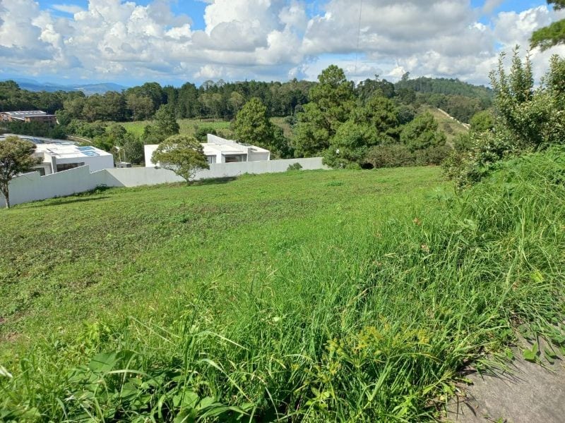 EL PULTE TERRENO EN VENTA EN ENCUESTRIAN COUNTRY CLUB ZONA 16 — Terreno en Venta en El Pulté, Zona 16, Guatemala, Ciudad — foto 3 de 9
