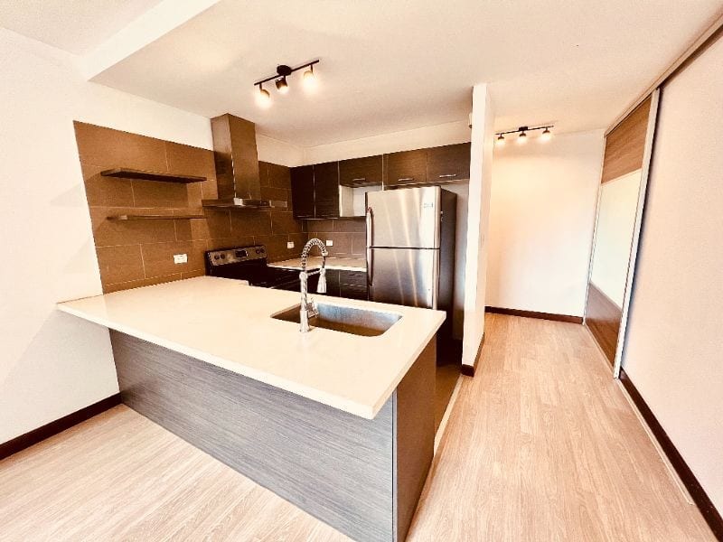 Apartamento en alquiler cerca de Zona Pradera — Apartamento en Alquiler en Zona 10, Guatemala, Ciudad — foto 11 de 13