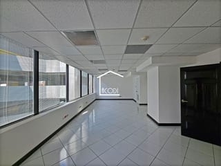 Oficina en zona 14 — Oficina en Alquiler en Zona 14, Guatemala, Ciudad — miniatura 1 de 4