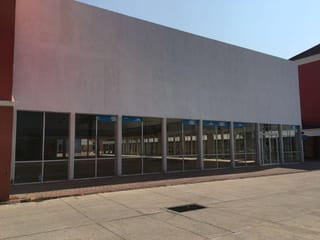 LOCAL ZACAPA EN VENTA EN ESTANZUELA EN CENTRO COMERCIAL — Local en Venta en Estanzuela, Zacapa — miniatura 2 de 6