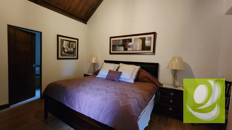 VENDO CASA EN CONDOMINIO ENTRADA A SAN MIGUEL DUEÑAS SACATEPEQUEZ - 5