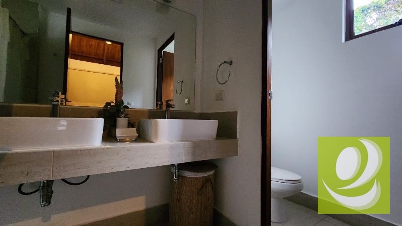 VENDO CASA EN CONDOMINIO ENTRADA A SAN MIGUEL DUEÑAS SACATEPEQUEZ - 8