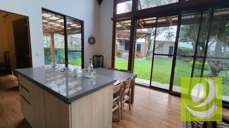 VENDO CASA EN CONDOMINIO ENTRADA A SAN MIGUEL DUEÑAS SACATEPEQUEZ - 10