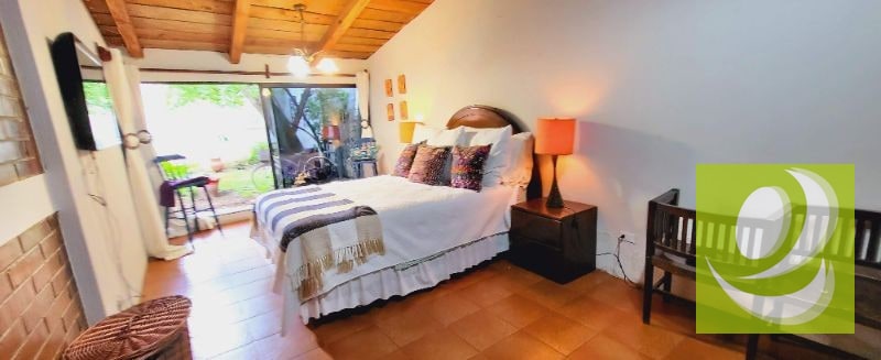PROPIEDAD EN VENTA CERCANA A LA ROOSEVELT ZONA 2 DE MIXCO - 2