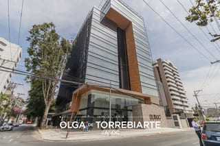 Oficina en Edificio Burgo, zona 14 — Oficina en Alquiler en Burgó, Zona 14, Guatemala, Ciudad — miniatura 1 de 13