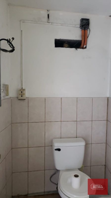 LOCAL EN VENTA Y ALQUILER EN GALERIAS LA PRADERA ZONA 10 001LVDZ10 - 2