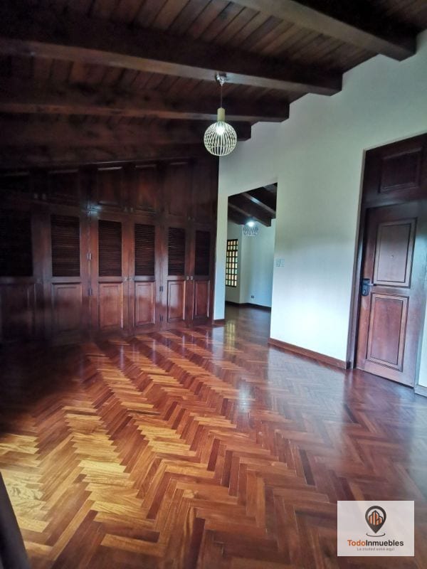 Casa en Renta en zona 14 — Casa en Alquiler en Zona 14, Guatemala, Ciudad — foto 2 de 15