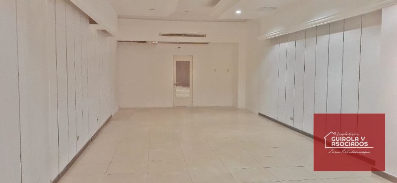 LOCAL EN VENTA Y ALQUILER  EN GALERIAS LA PRADERA ZONA 10 001LVDZ10 - 4