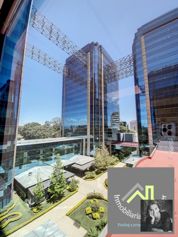 EUROPLAZA /Oficina en Venta-Renta, zona 14 - 15