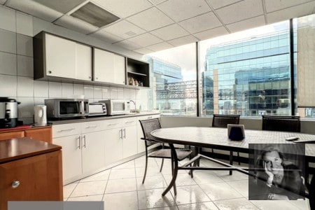 EUROPLAZA /Oficina en Venta-Renta, zona 14 - 8