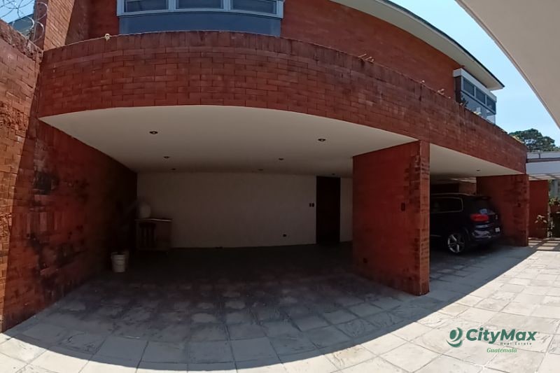 Casa Residencial en Venta en Zona 16 Kanajuyú II - 14